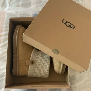 *NEW* Treadlite Saela Rib Knit UGGS